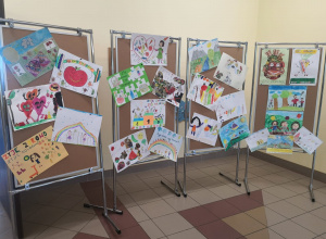 "Żyję zdrowo - żyję kolorowo" - przedszkolny konkurs plastyczny dla dzieci sześcioletnich