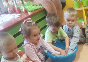 Co można robić zimą? Zajęcia sensoryczne w grupie II
