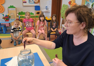 "Dbajmy o naszą planetę..." - projekt edukacyjne w grupie IX