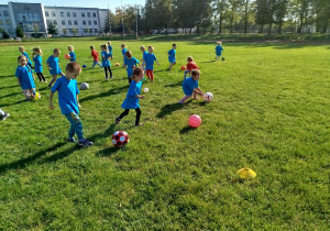 „Każdy może być Olimpijczykiem” – Dzień Przedszkolaka na sportowo w grupie XI i XII