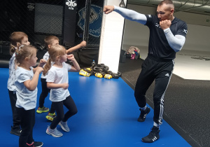 Trening bokserski grup II i V w siłowni Warriors Gym