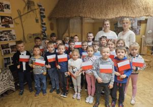 Patriotyczne zajęcia listopadowe – "Co i jak świętujemy w listopadzie?"