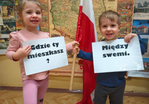 „Bo ja jestem Polak mały" - zajęcia patriotyczne grupy I w przedszkolnym Mini Muzeum „Na szlaku historii"