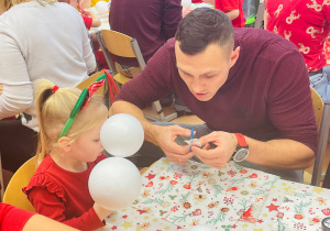 "Zimowo i świątecznie z najbliższymi" - warsztaty w gr. XI