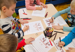 Świąteczne czytanie w grupie VI