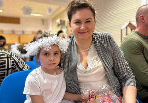 " Śnieżynkowe zmartwienie"- przedstawienie w gr.II