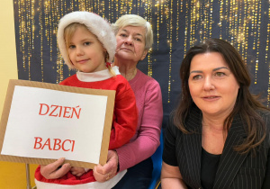 „Babcia z dziadkiem dziś świętują…”- w grupie XII