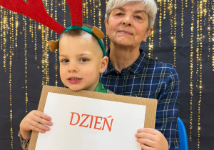 „Babcia z dziadkiem dziś świętują…”- w grupie XII