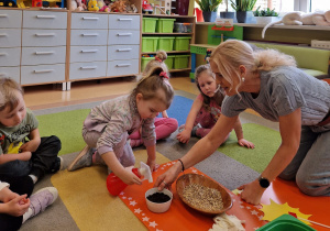 Małe smyki z grupy X w świecie przyrodniczej sensoryki – projekt edukacyjny cz. III .... WIOSNA