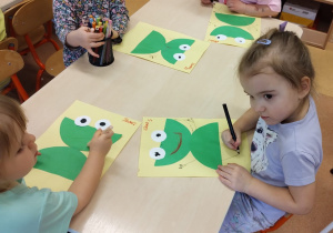 Małe smyki z grupy X w świecie przyrodniczej sensoryki – projekt edukacyjny cz. III .... WIOSNA