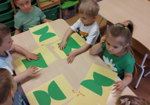 Małe smyki z grupy X w świecie przyrodniczej sensoryki – projekt edukacyjny cz. III .... WIOSNA