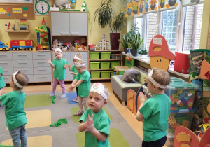 Małe smyki z grupy X w świecie przyrodniczej sensoryki – projekt edukacyjny cz. III .... WIOSNA