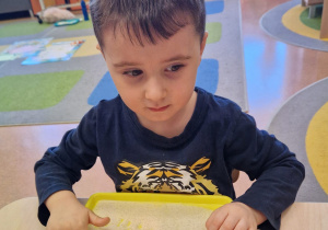 Małe smyki z grupy X w świecie przyrodniczej sensoryki – projekt edukacyjny cz. III .... WIOSNA
