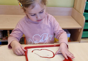 Małe smyki z grupy X w świecie przyrodniczej sensoryki – projekt edukacyjny cz. III .... WIOSNA