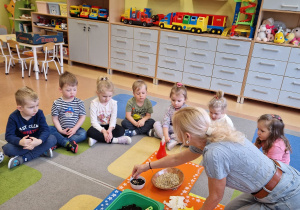 Małe smyki z grupy X w świecie przyrodniczej sensoryki – projekt edukacyjny cz. III .... WIOSNA