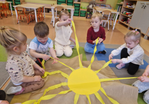 Małe smyki z grupy X w świecie przyrodniczej sensoryki – projekt edukacyjny cz. III .... WIOSNA