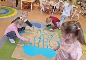 Małe smyki z grupy X w świecie przyrodniczej sensoryki – projekt edukacyjny cz. III .... WIOSNA