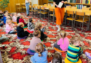 Pierwsza wizyta w bibliotece- gr. XI i XII