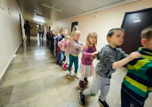 Pierwsza wizyta w bibliotece- gr. XI i XII