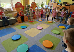 Wierszyki łamiące języki – spotkanie z LOGOPEGĄ w grupie X