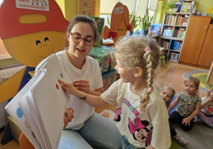 Wierszyki łamiące języki – spotkanie z LOGOPEGĄ w grupie X