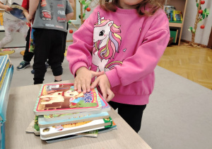 „KSIĄŻKA- MÓJ PRZYJACIEL”- projekt edukacyjno-czytelniczy w grupie I
