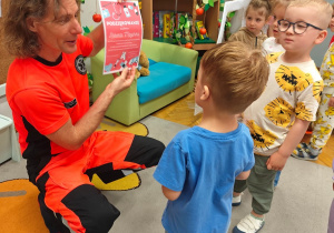 „Na ratunek Żabci!”- czyli spotkanie z Ratownikiem Medycznym w grupie I