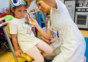 Spotkanie z OTORYNOLARYNGOLOGIEM w gr. XI