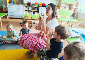 "Słowa mają moc!"- spotkanie z logopedą w ramach preorientacji zawodowej w gr. XII