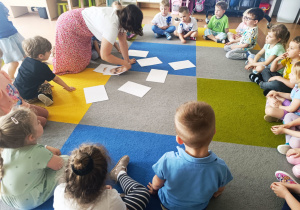 "Słowa mają moc!"- spotkanie z logopedą w ramach preorientacji zawodowej w gr. XII