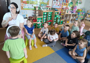 "Słowa mają moc!"- spotkanie z logopedą w ramach preorientacji zawodowej w gr. XII