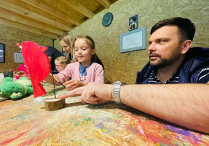 "Rodzina razem się trzyma" - wyjazd integracyjny gr. XI do ŻArtowni w Zbiersku