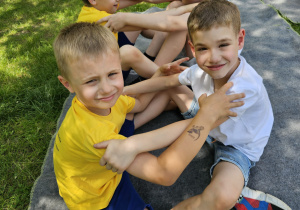 Zajęcia koleżeńskie oparte na metodzie Ruchu Rozwijającego Weroniki Sherborne- gr. IV, VI, VII