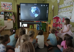 Efekt Sławosza - astronauci na stacji kosmicznej – dzień drugi