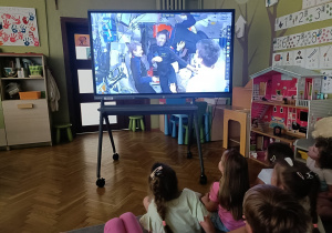 Efekt Sławosza - astronauci na stacji kosmicznej – dzień drugi