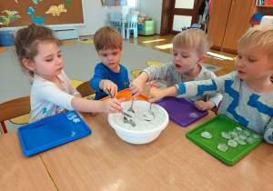 „Grafomotoryka w zabawach ukryta”- podsumowanie innowacji pedagogicznej w grupie I