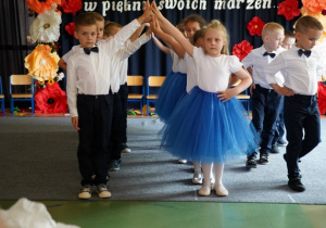 "Pożegnania nadszedł czas...." - grupa VI