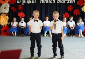 "Pożegnania nadszedł czas...." - grupa VI