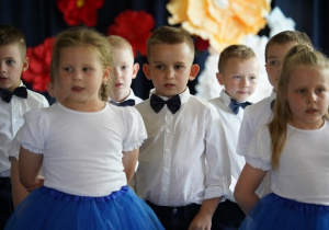 "Pożegnania nadszedł czas...." - grupa VI