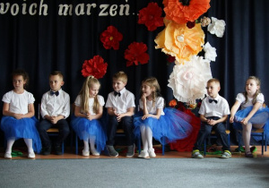 "Pożegnania nadszedł czas...." - grupa VI