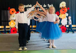 "Pożegnania nadszedł czas...." - grupa VI