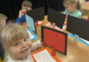 "Zabawa bez zabawek"- podsumowanie innowacji pedagogicznej w grupie VII