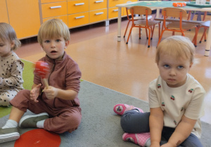 "Ja i ... Kropka" - Dzień Kropki w grupie IX