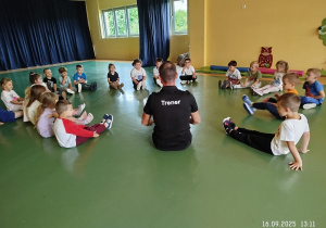 „Ruch to zdrowie – każdy przedszkolak to powie” – zajęcia sportowe w gr. XI i XII
