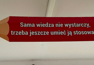 Wizyta gr. XI i XII w SP nr 9 im. Bohaterów Westerplatte w Koninie połączona z Międzynarodowym Dniem Kropki