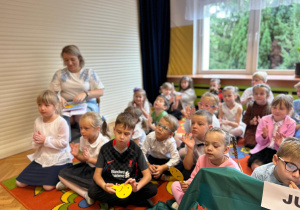 "Przedszkolaki recytują o jesieni" - konkurs recytatorski w grupie III i V