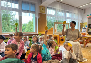 "Przedszkolaki recytują o jesieni" - konkurs recytatorski w grupie III i V