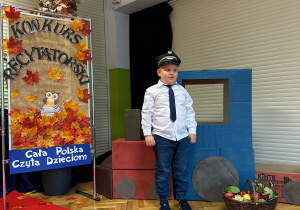 "Przedszkolaki recytują o jesieni" - konkurs recytatorski w grupie III i V