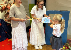 "Przedszkolaki recytują o jesieni" - konkurs recytatorski w grupie III i V