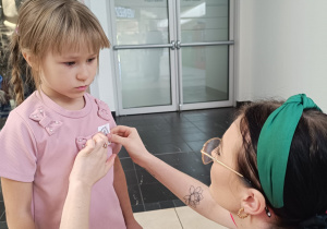 Przedszkolaki z grupy XII w Bezpiecznym Miasteczku Przedsiębiorczości